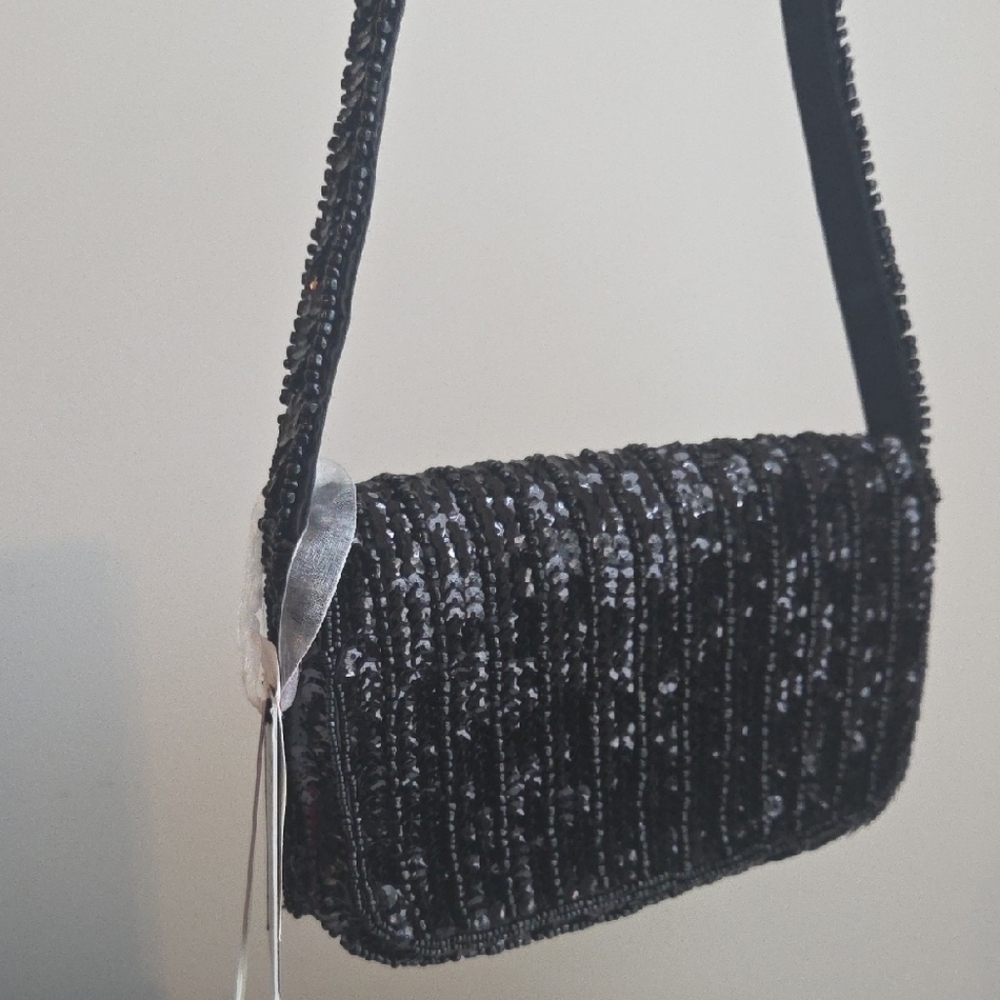 Black Sequin Beaded Clutch Shoulder Bag with Champagne Motif - Picture 9 of 13